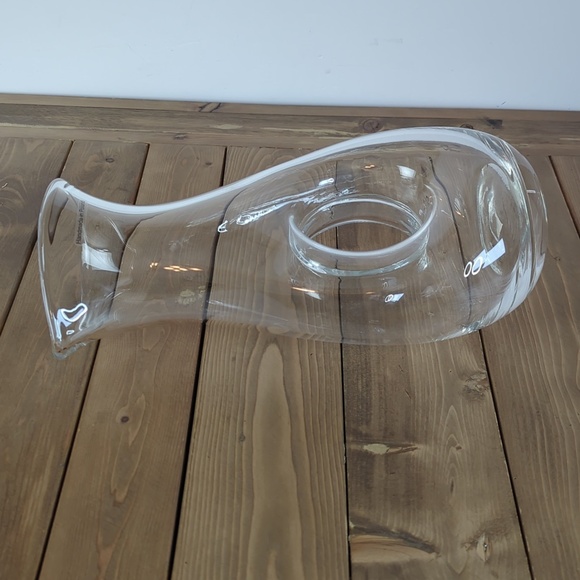 (NEW) Handmade in Poland Clear Glass Donut Hole Wine Pitcher Decanter - Picture 6 of 9